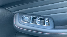 MG HS 1.5 T-GDI Trophy 5dr DCT Petrol Hatchback